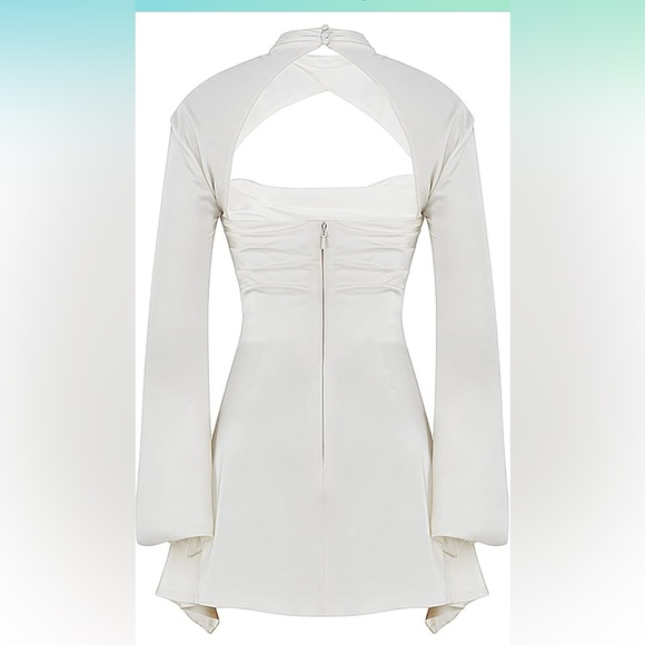 White Low Cut Swing Mini Dress - Picture 4 of 4